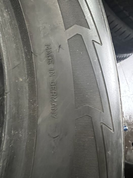 235/60/17 R17 Goodyear Ultra Grip Perfomance GEN1 4шт зима