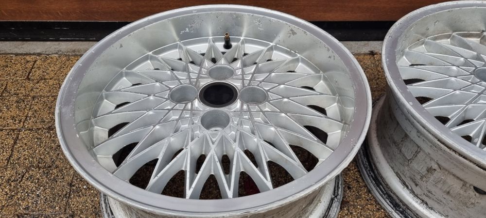 Alufelgi RH typ 67525 4x100 nie bbs rm rs