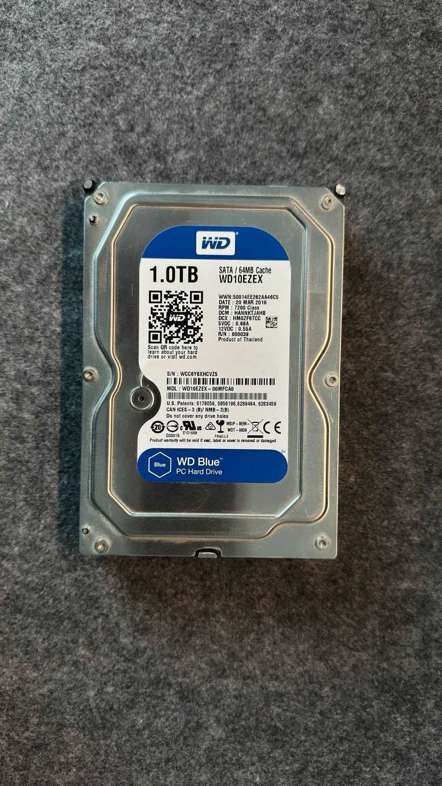 Komputer stacjonarny CPU: i5-6500, GPU: GTX970, RAM: 16GB