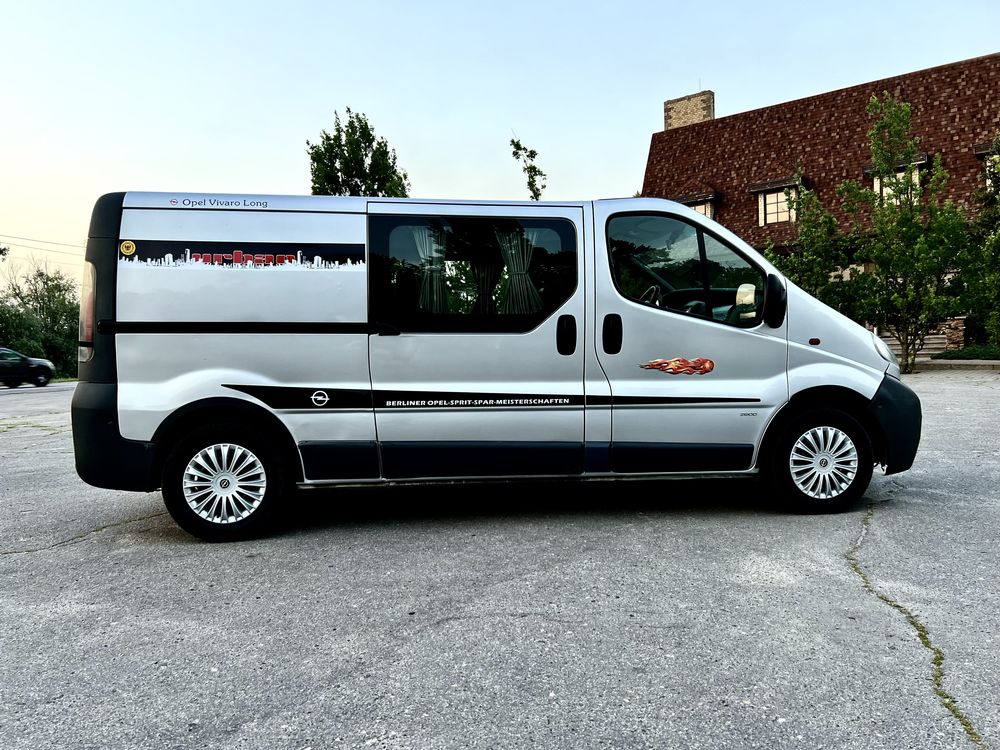 Opel Vivaro Long пассажир 6 мест , категория ..В..