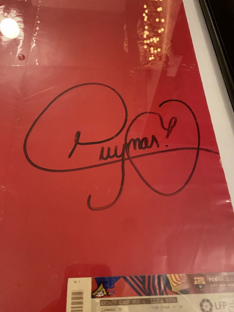 Autograf Lionela Messiego i Neymara