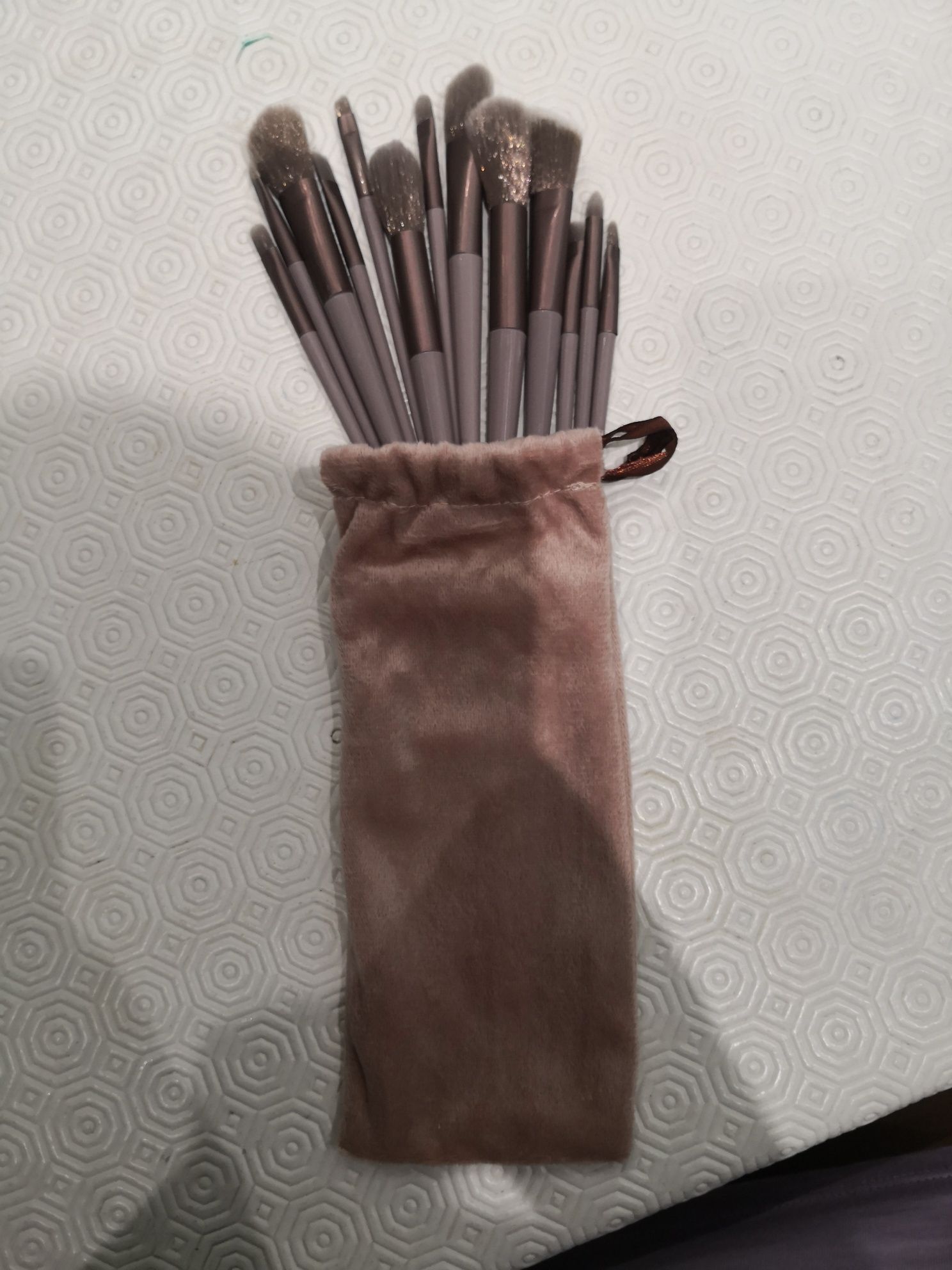 Conjunto 13 pincéis e bolsa