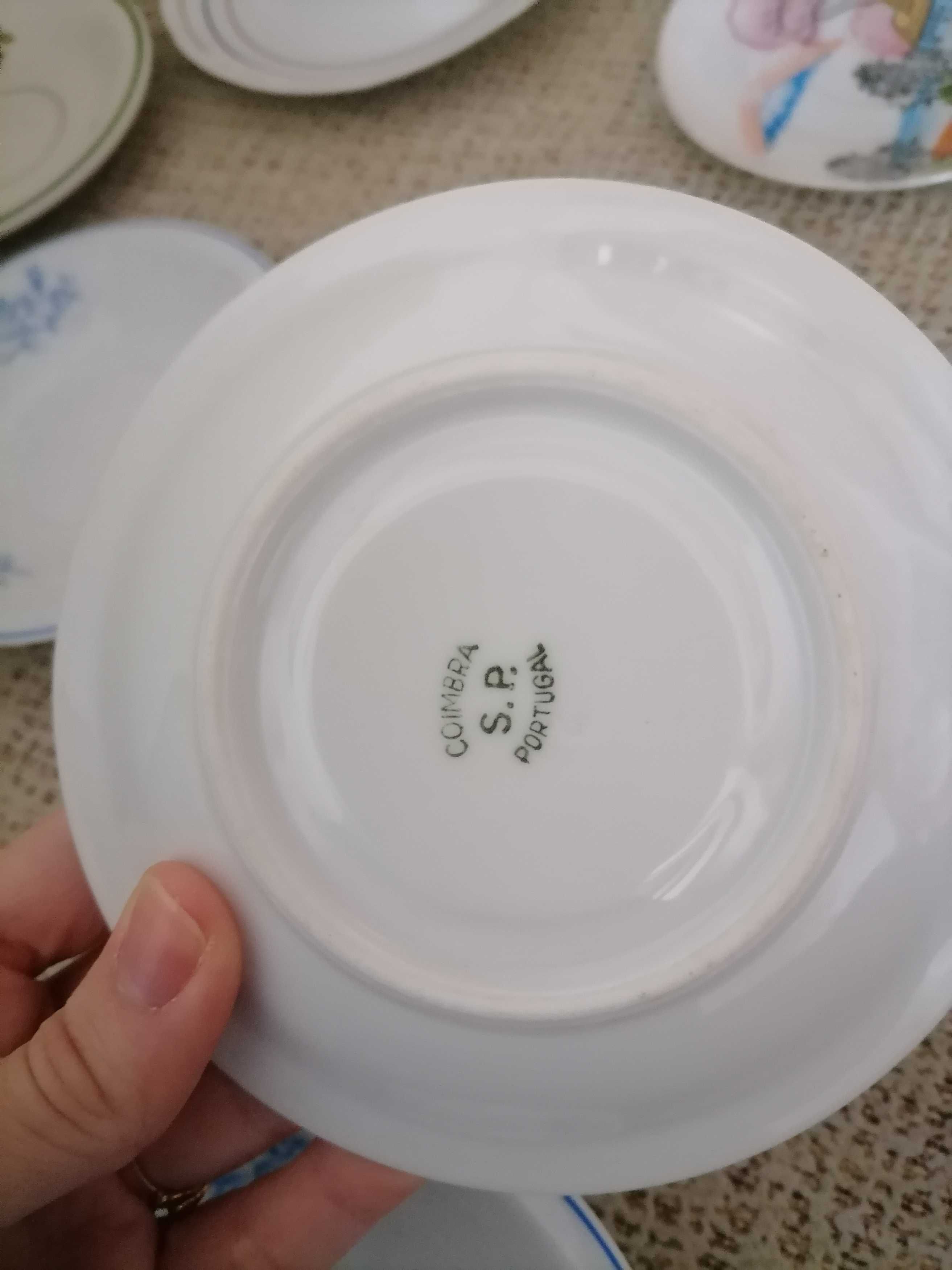 1€ Diversos Pires vista alegre e Coimbra Porcelana