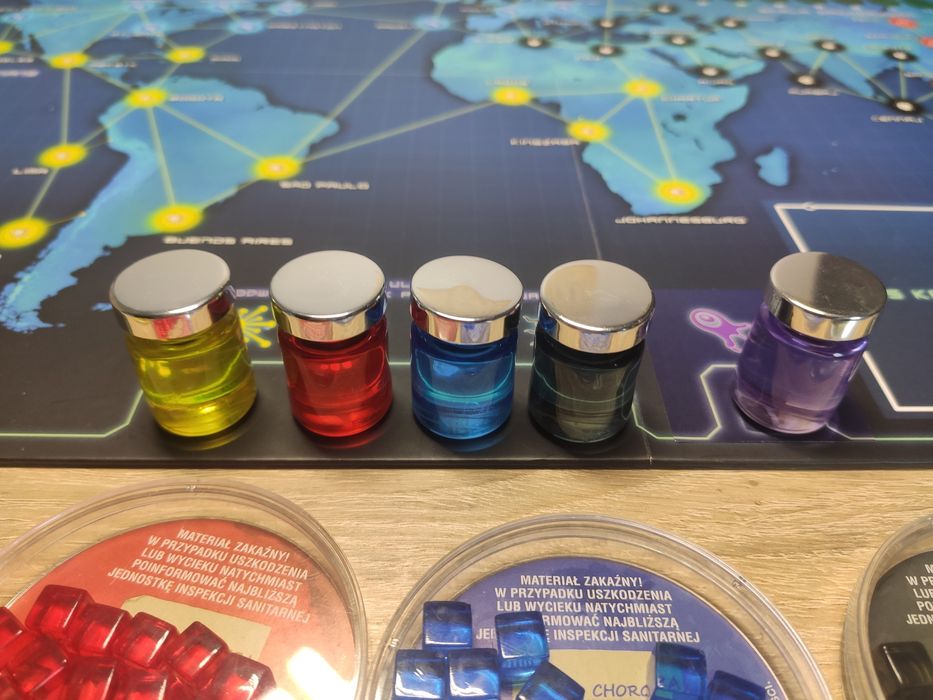 Pandemic / Pandemia ze wszystkimi dodatkami