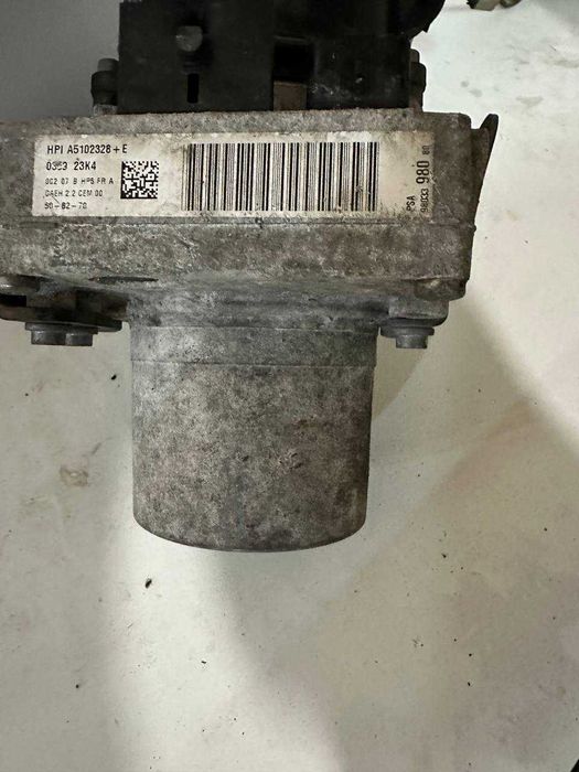 Гур електропідсилювач на пежо 3008 14 рік