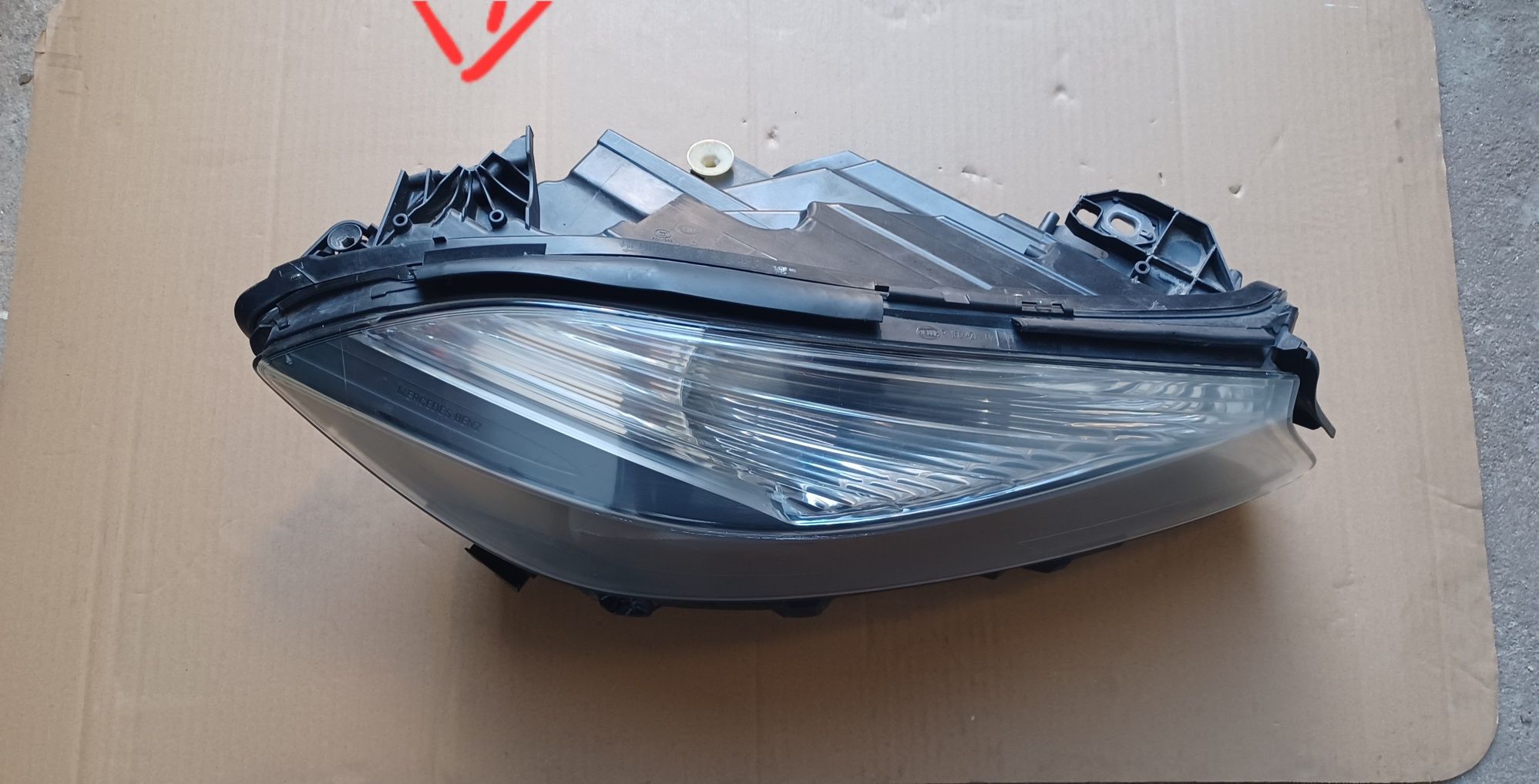 Óptica direita Mercedes A200 w176