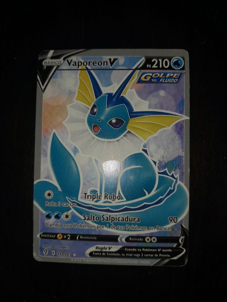 Vendo carta pokémon Vaporeon V