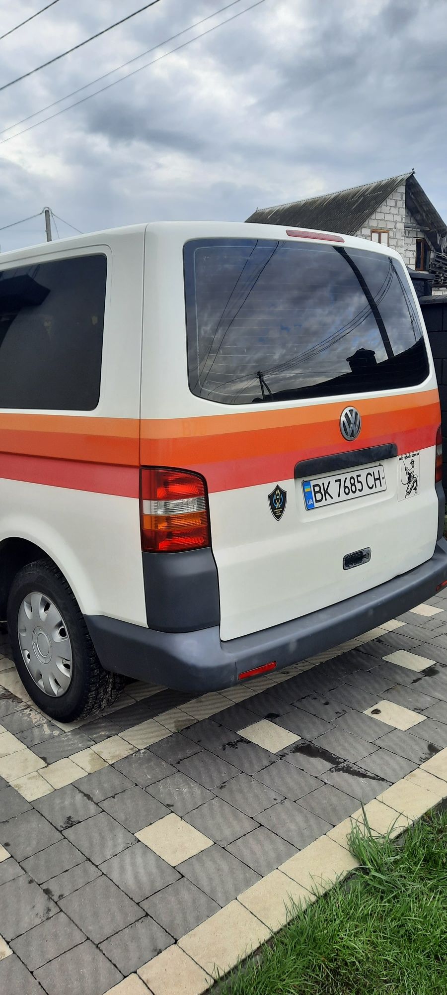 продам Volkswagen Transporter T5 оригінальний пасажир