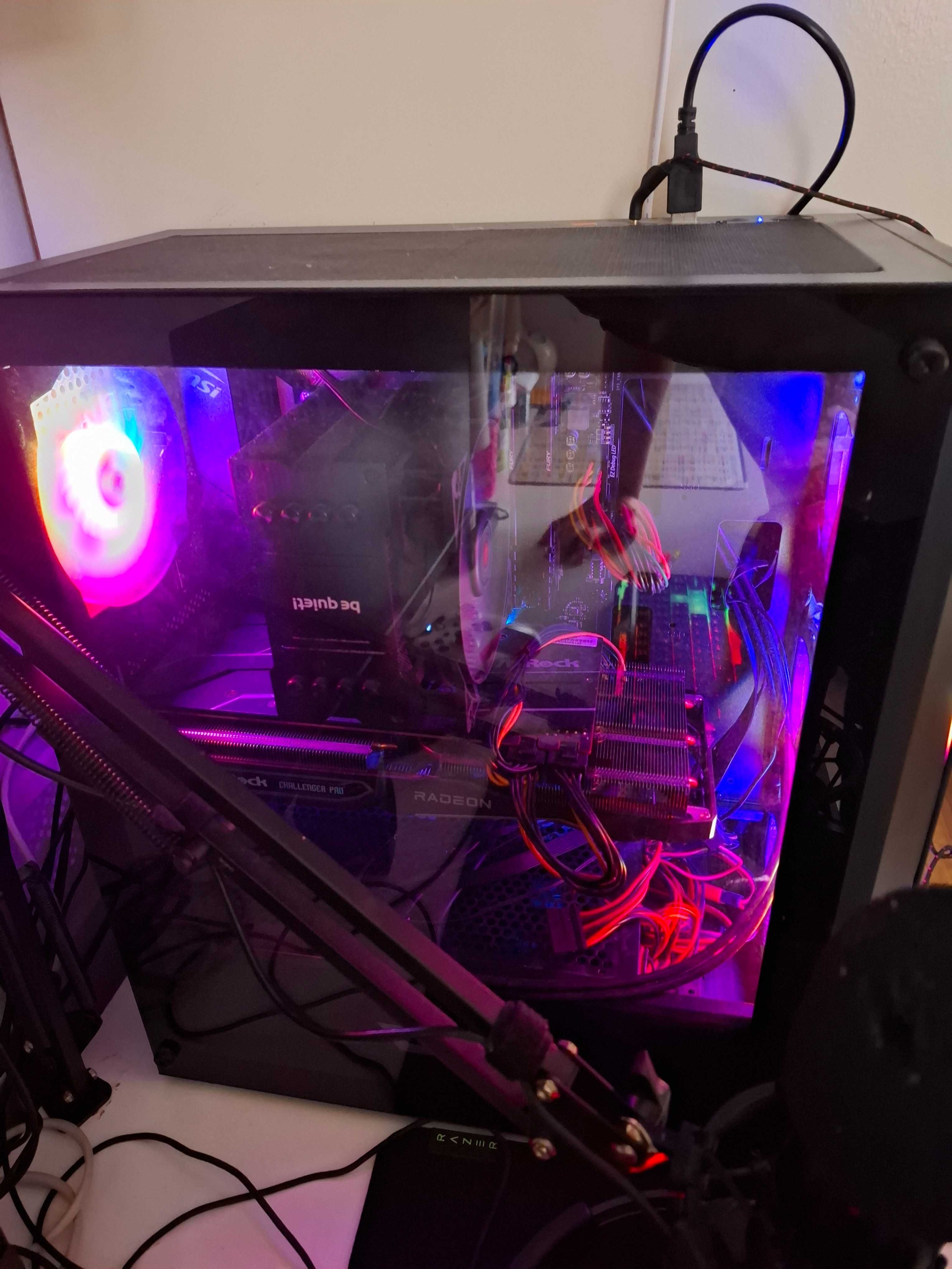 Komputer gamingowy + monitor