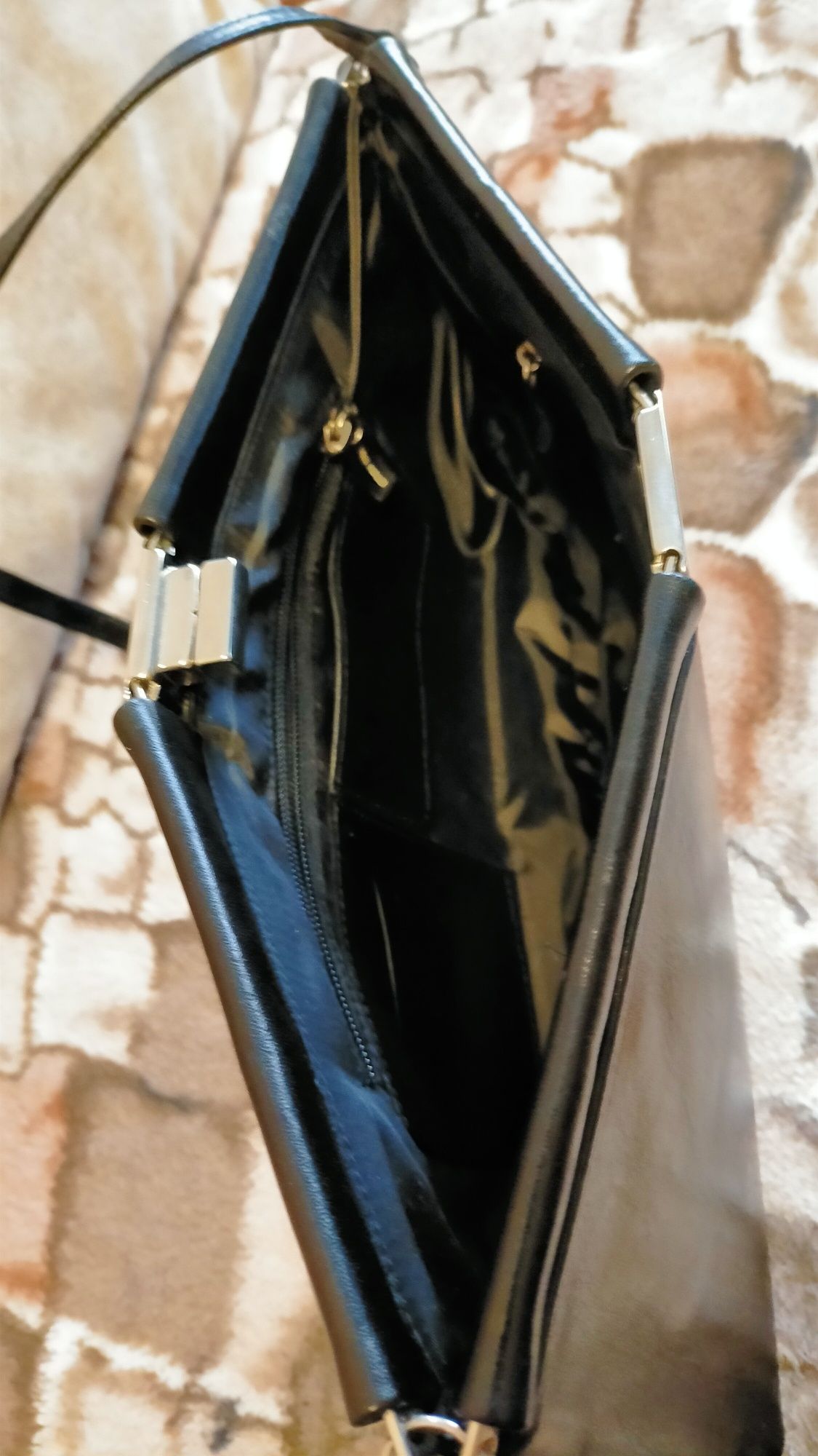 Ekstra skórzana czarna torebka kopertówka  elegancka