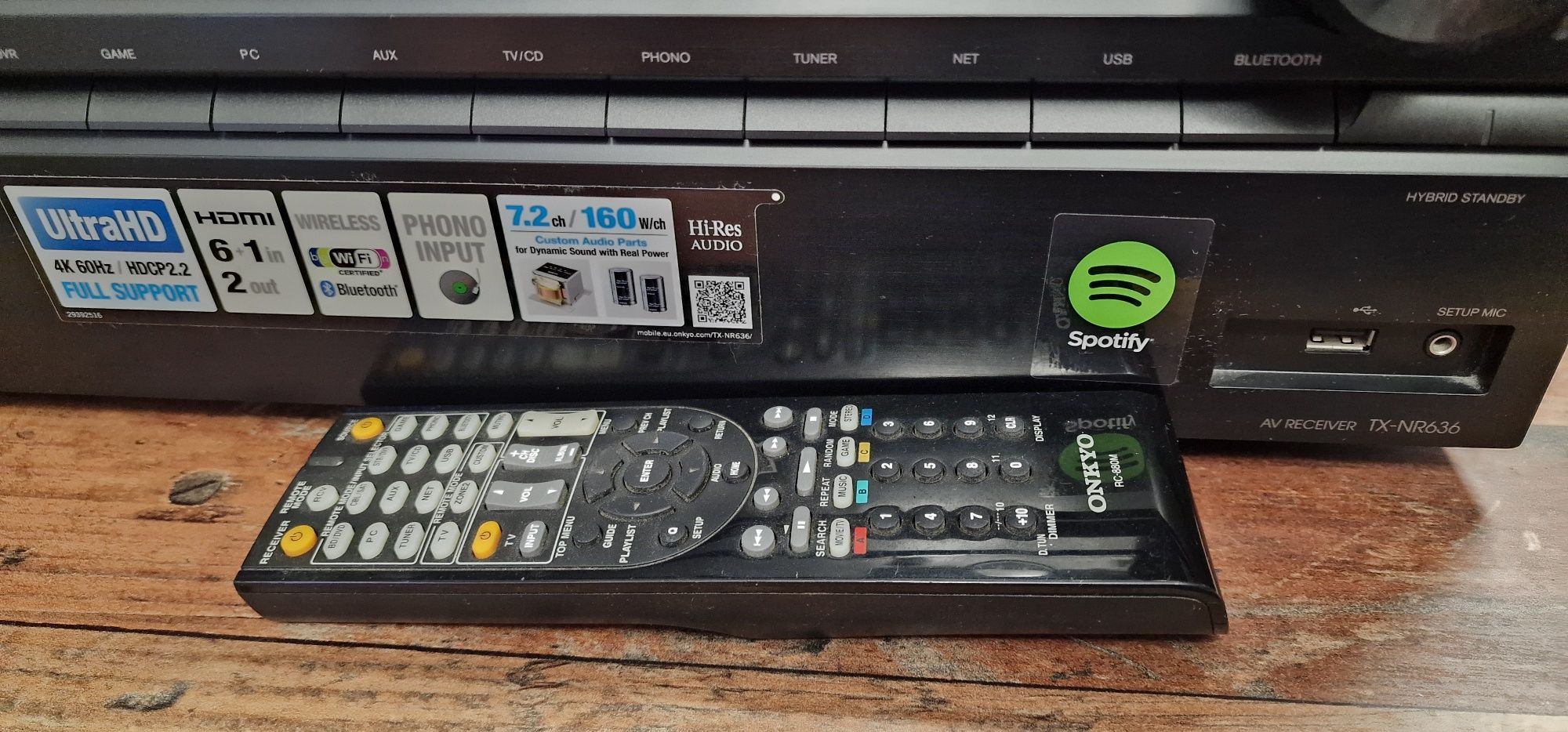 Amplituner Onkyo TX NR636