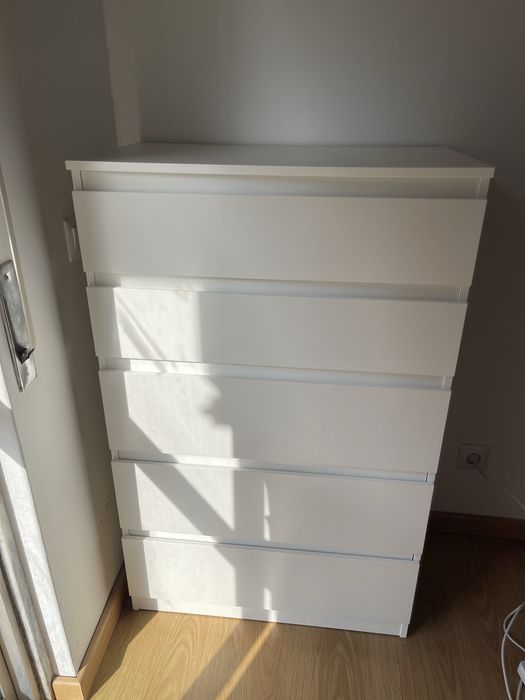 Cômoda ikea 5 gavetas