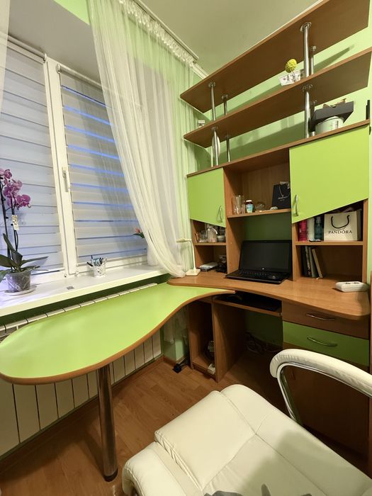 Компютерний стіл, комод, пенал