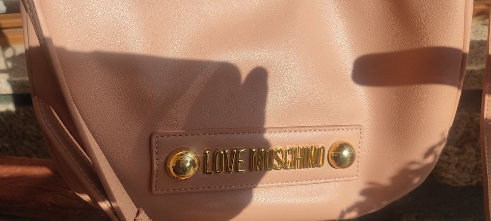 Mala de ombro love Moschino