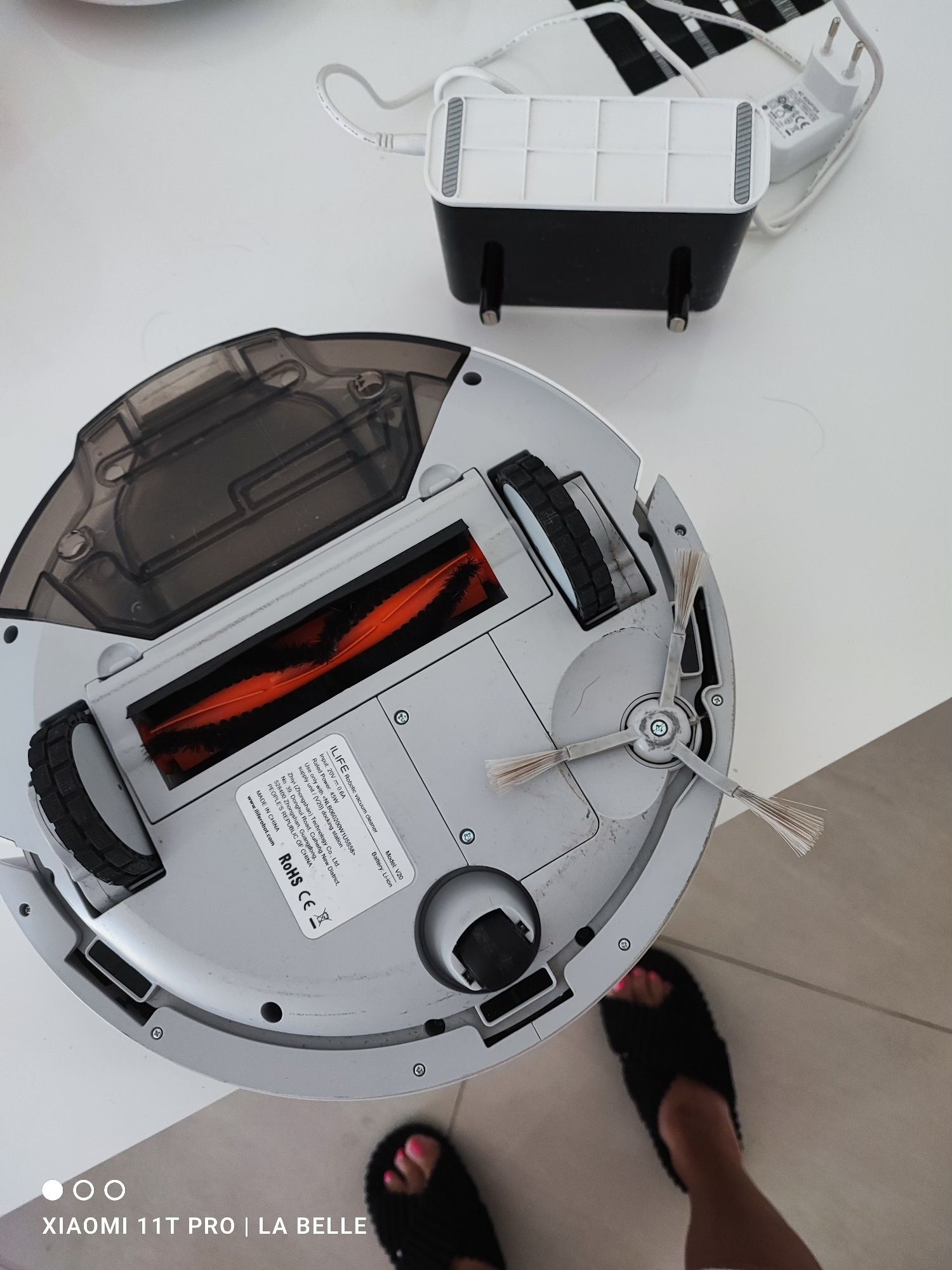 Robot odkurzacz ilive v20