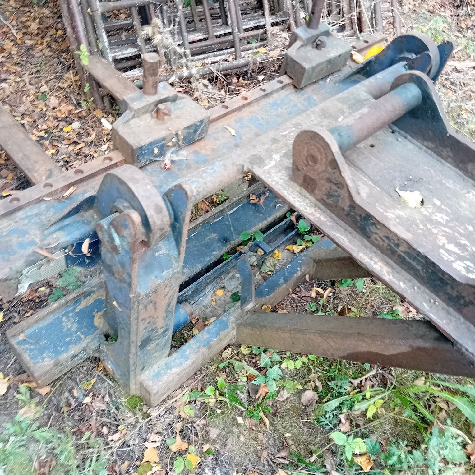Koparka kołowa Liebherr 312 z rototiltem kpl narzędzi