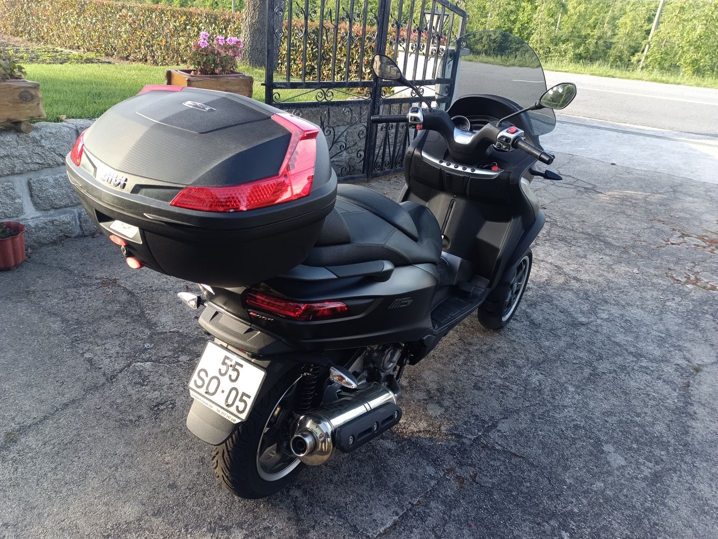 Scooter  Piaggio MP3 500