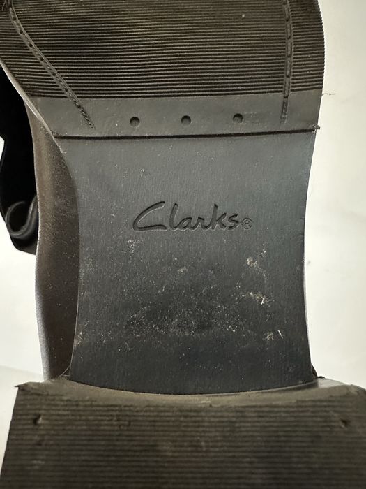 Полусапожки Clarks
