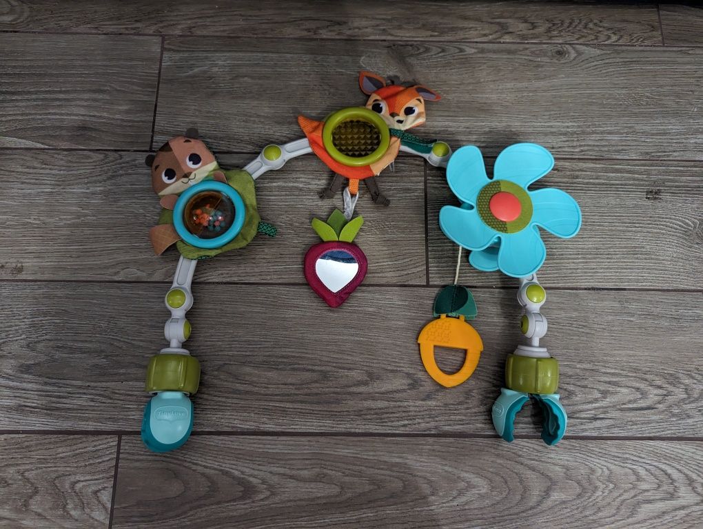 Pałąk Tiny love do wózka, bujaka, łóżeczka