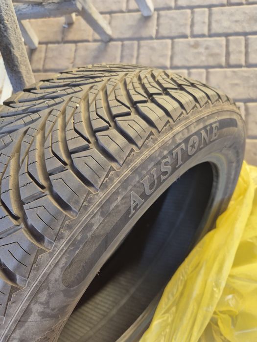 Opony 235/55 R19 Auston wielosezonowe jak nowe