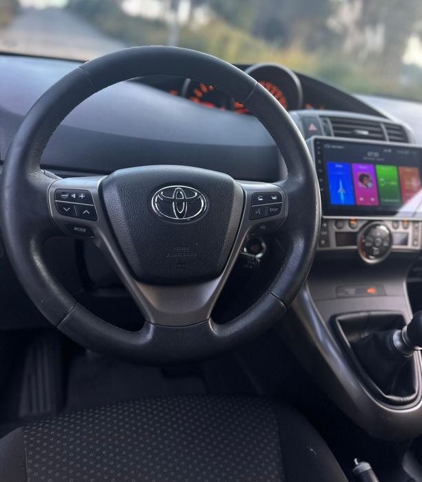 Toyota Verso 2.0 D-4D 2010[7 lugares]142.000km