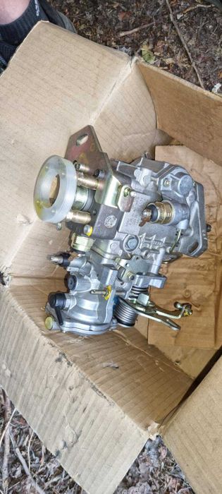 НОВИЙ ОРИГІНАЛЬНИЙ Паливний насос високого тиску 028130107R