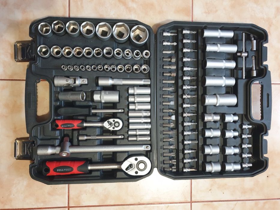 Продам хороший професійний набір головок