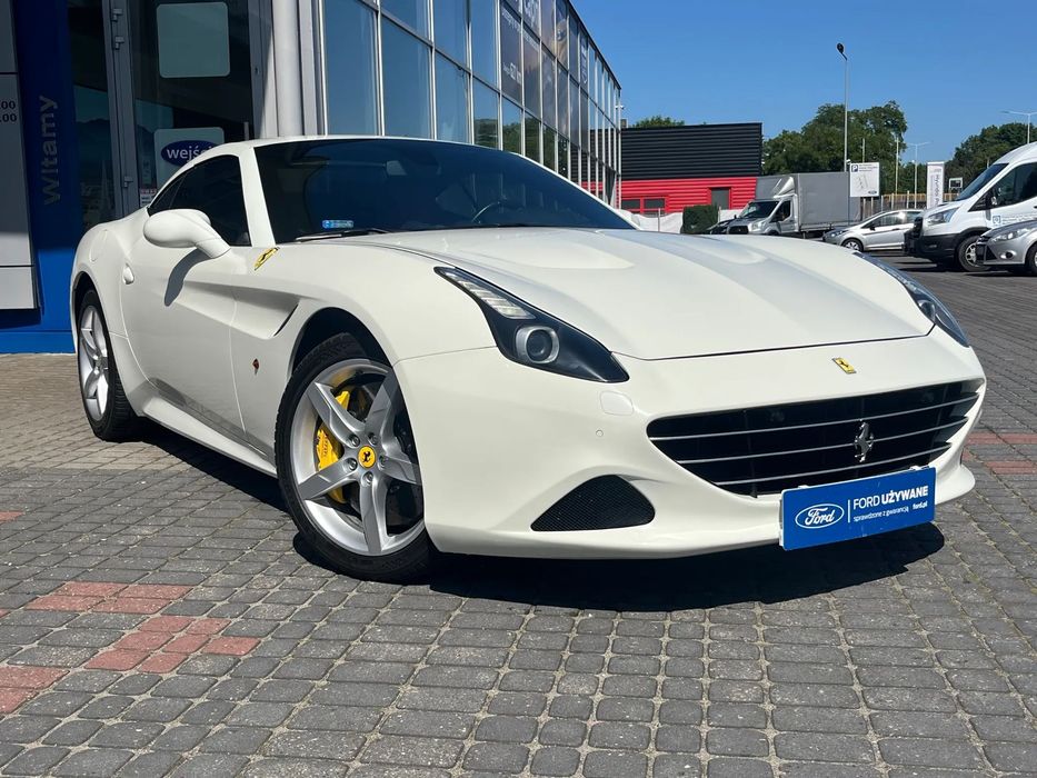 Ferrari California Ferrari California T 2017 White 3.9L V8