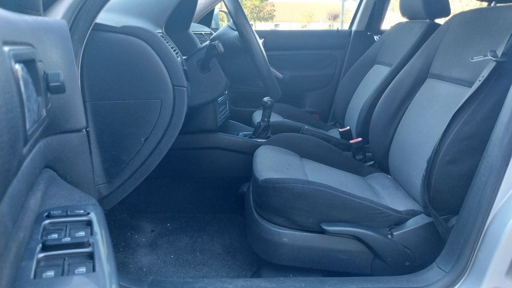 Vw Golf 1.9 Tdi 5p+AC 2003