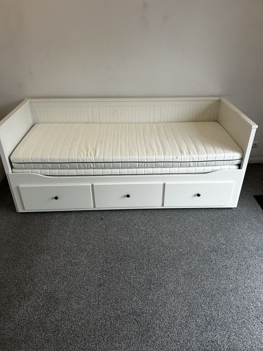 Lóżko Ikea Hemnes rozkładane Rezerwacja