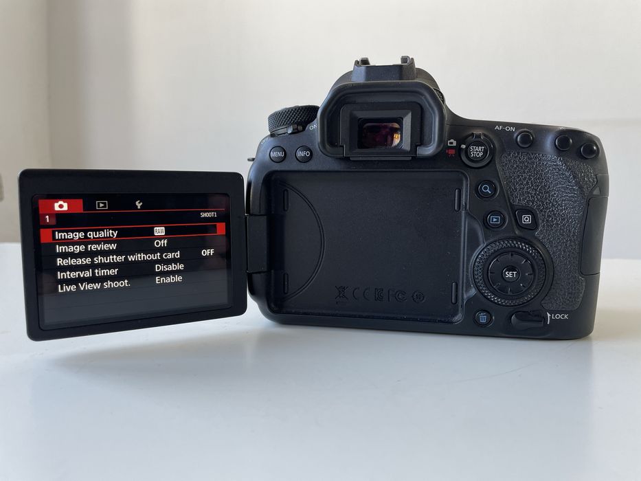 Canon 6D Mark ll +obiektyw 50mm +Gimbal