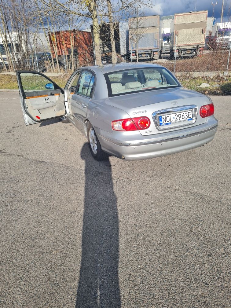 Kia opirus 3.5v6 lpg