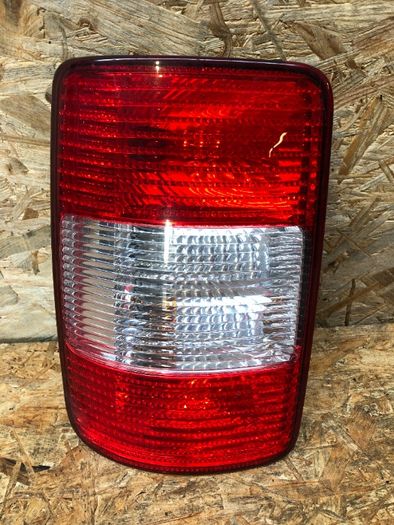 lampa/reflektor tylny lewy Volkswagen Caddy 2KO