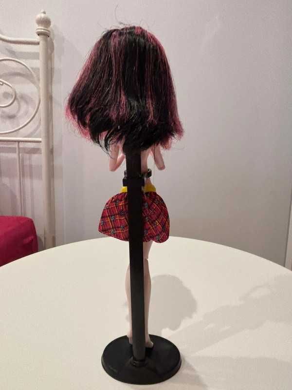 Monster High Draculaura Save Frankie