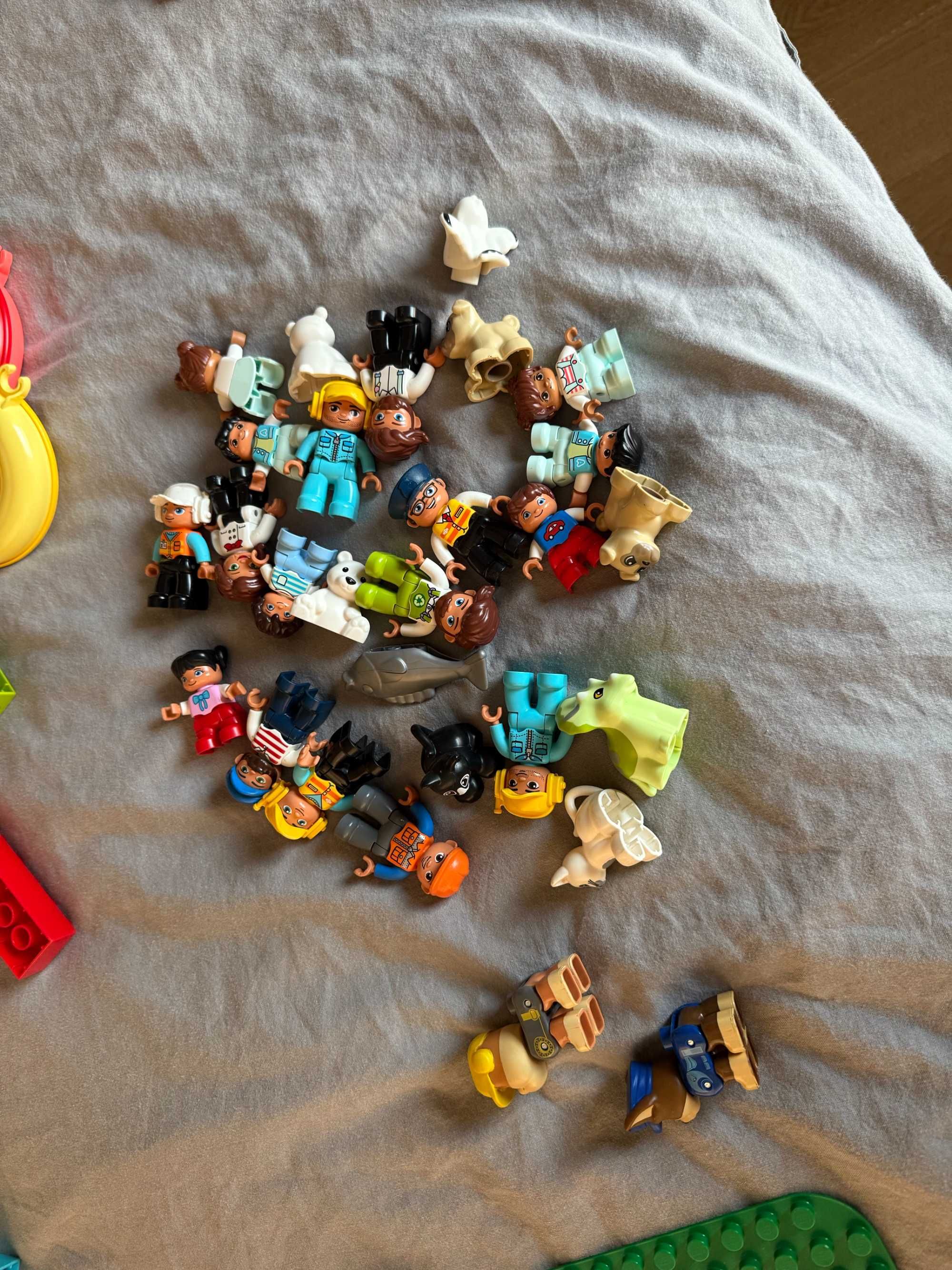 Lego Duplo MIx 8 kg Pociag Samochody Tory Figurki