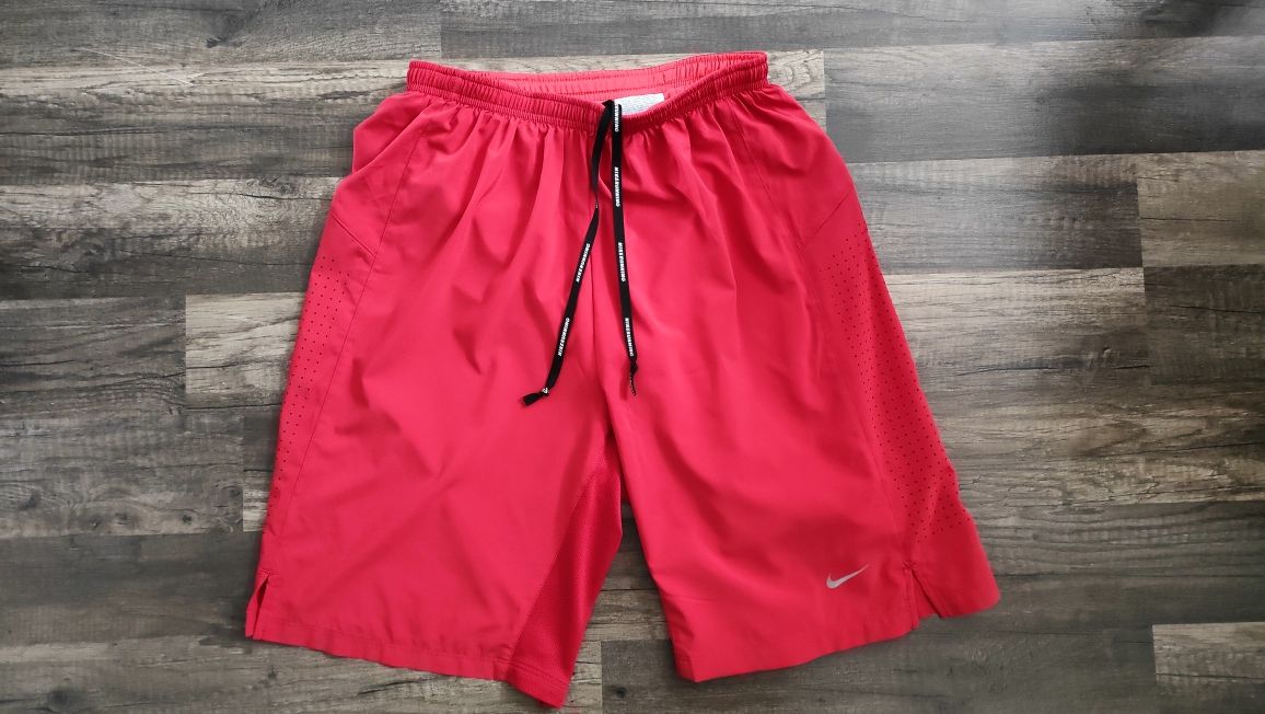 spodenki do biegania Nike running dri-fit,super stan