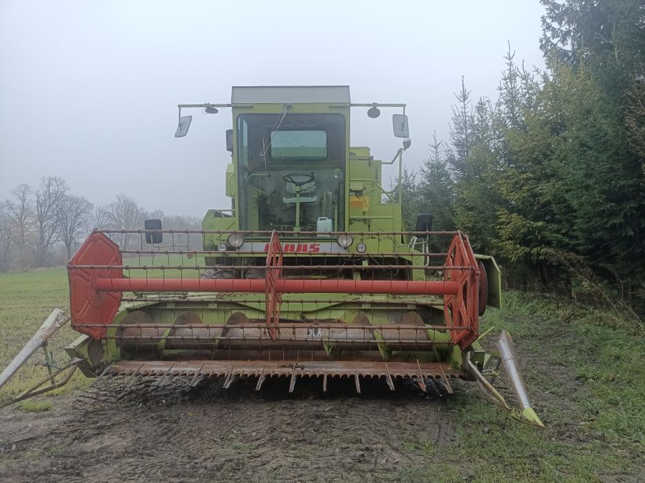 Sprowadzony Claas Dominator 85
