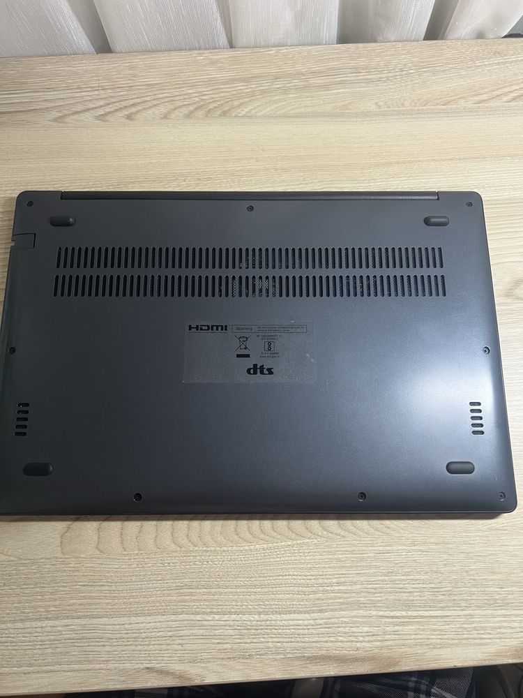 Redmibook 15 i3 8|256Gb