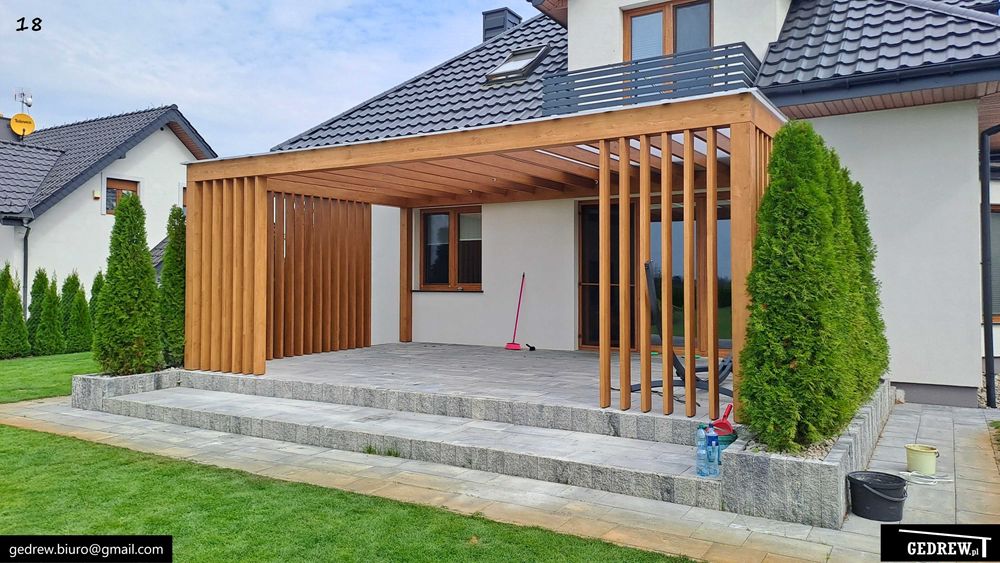 Nowoczesne zadaszenie tarasu lamelki drewniane patio pergola