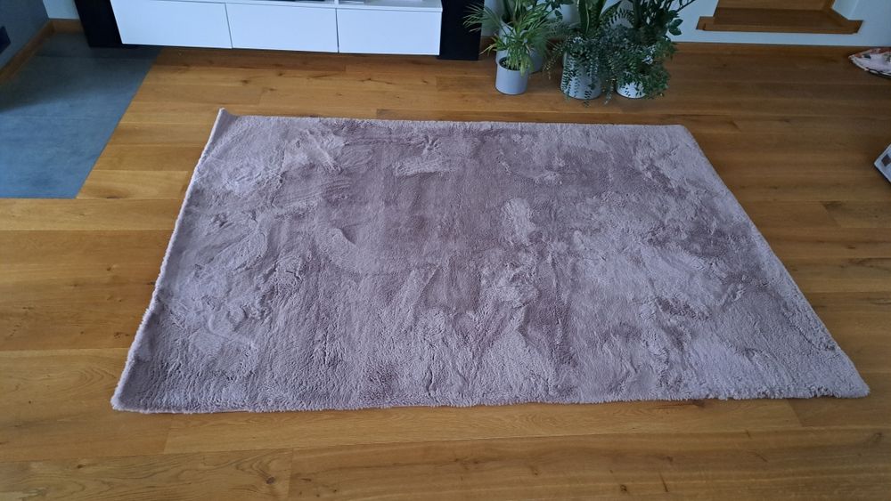 Sprzedam dywan 160x230  pudrowy róż