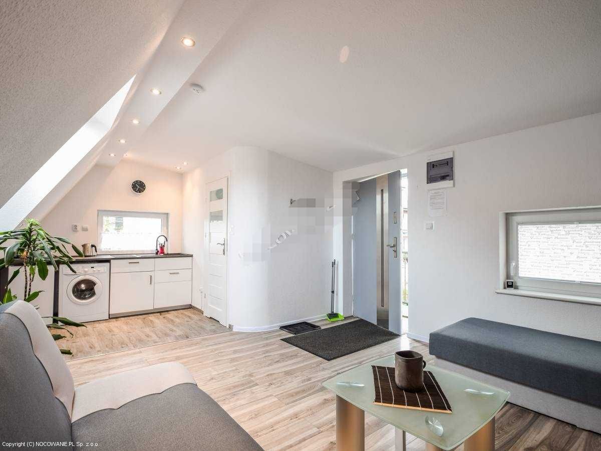 Studio- apartament dla 2-3 osób /osobny budynek-wejście ! Parking