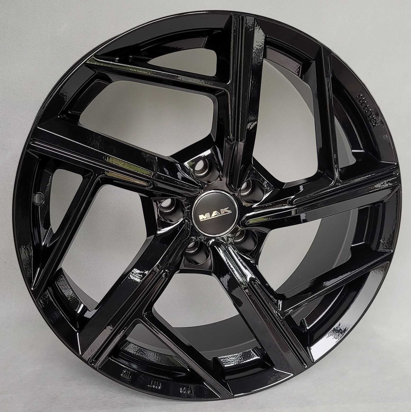 Felgi 19 Audi A4 B8 A6 C8 C7 Q3 Q2 Cupra Ateca MAK Felgi 19 5x112