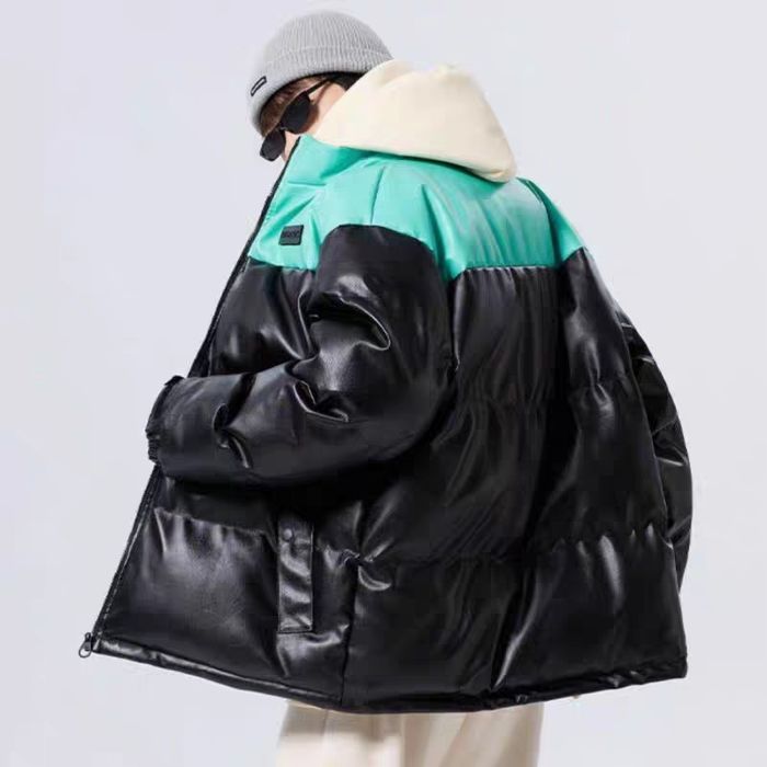 Зимова стильна чоловіча куртка