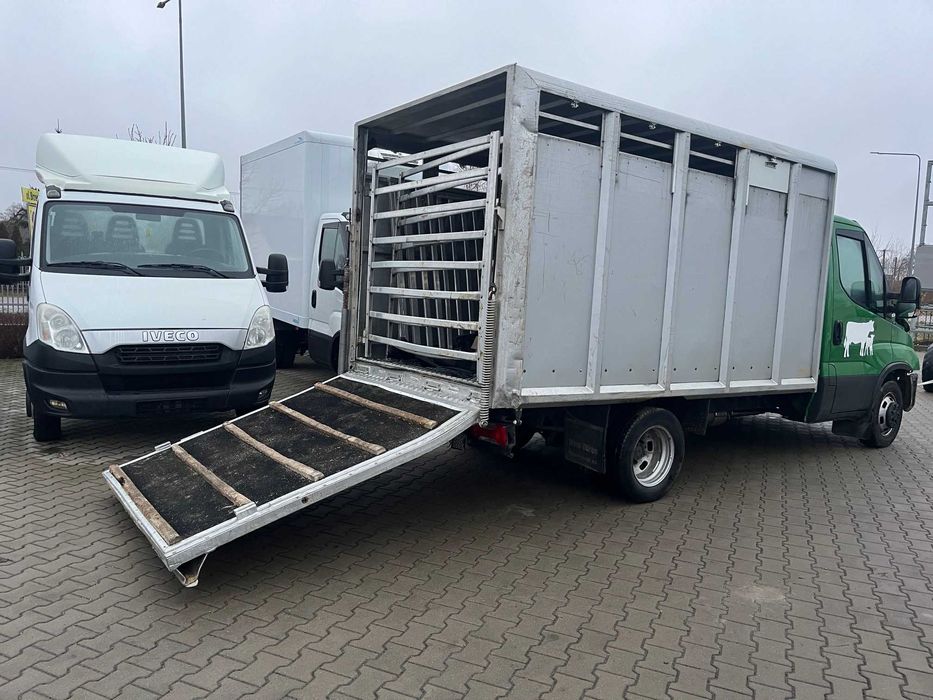 ZABUDOWA Do PRZEWOZU ZWIERZĄT Bydła 3,5m iveco 35C 50C 70C