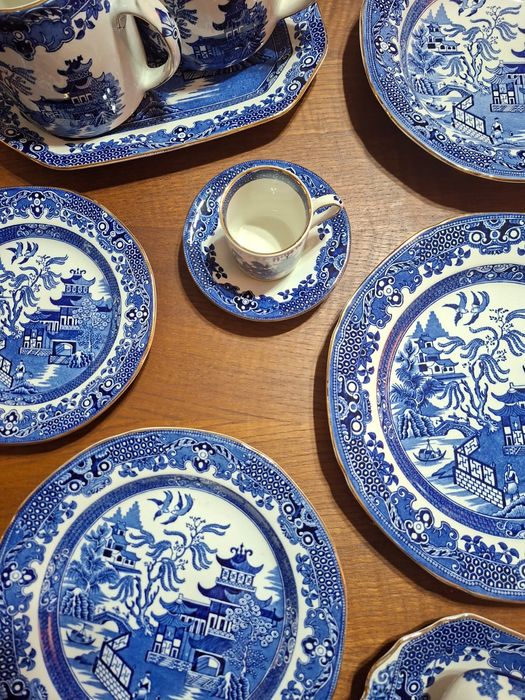Conjunto de jantar Burleigh Willow Burslem, England