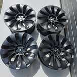 Tesla Model y Uberturbine 5X114.3 21'' ET40 jak Nowe 4X