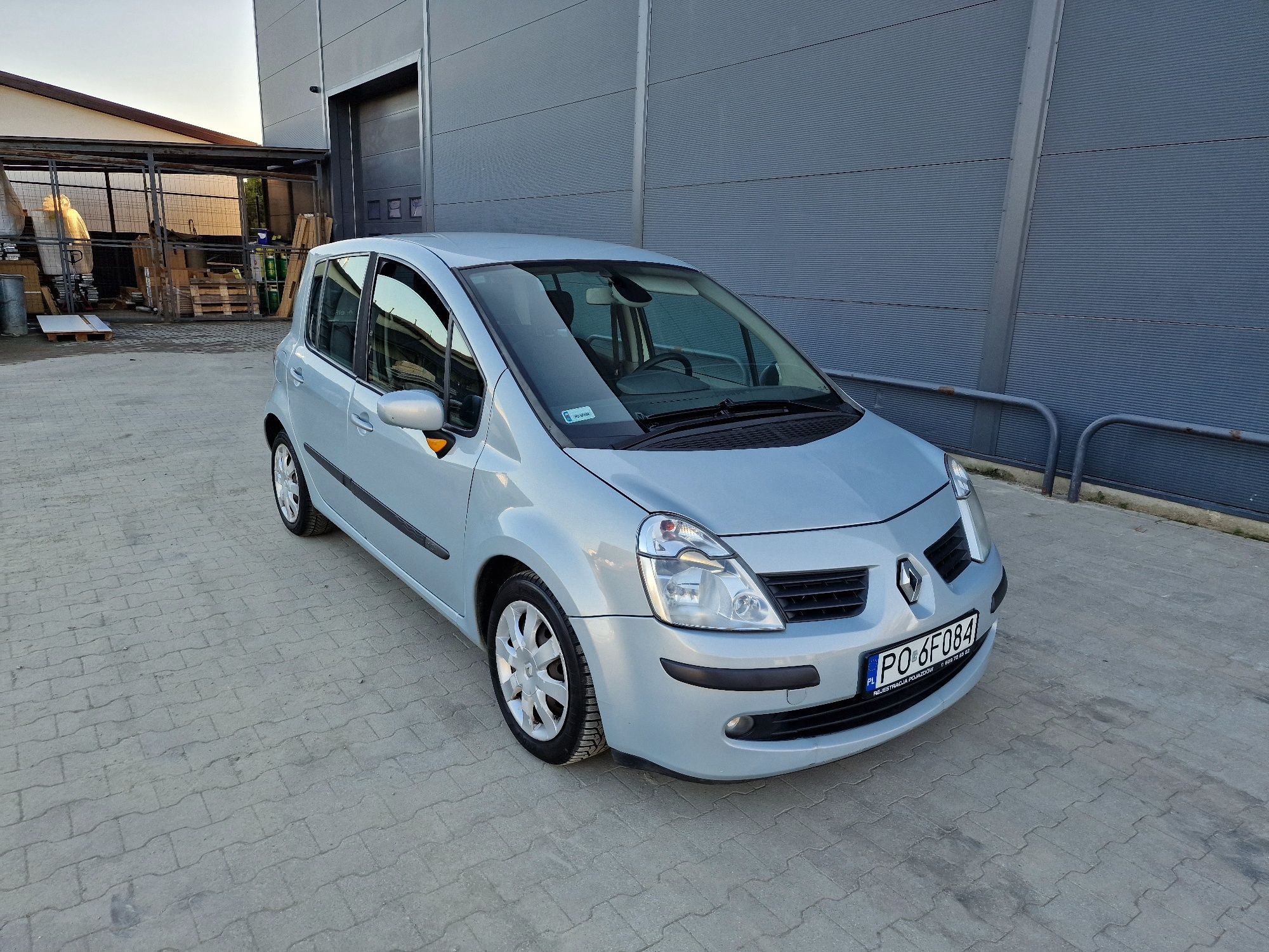 Renault Modus 1.5 Dci 65km Klima 5l/100km