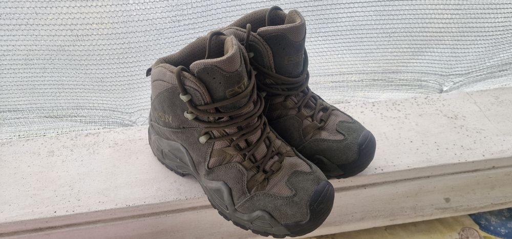 Продам берци 39р