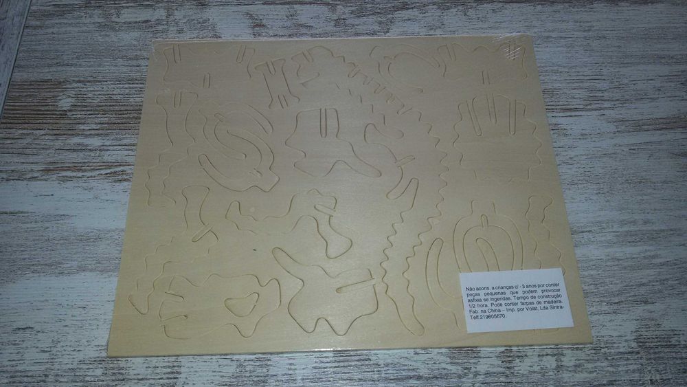 Dinossauros puzzles 3D