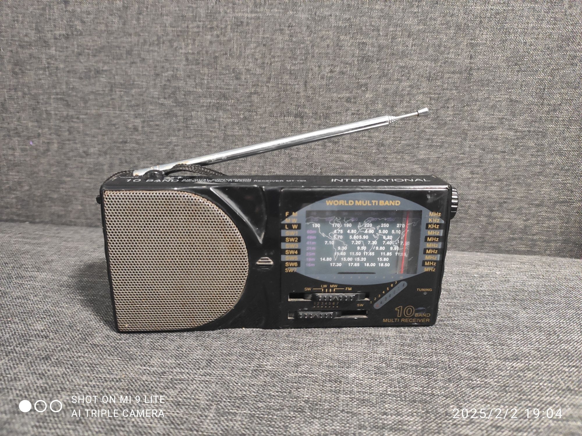 Радіо "Inrernational mt-799"